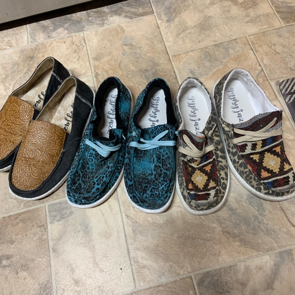 3 pair of Gypsy Jazz Black and Brown Flats Comfortable Slip-On Loafers no